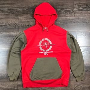 Tampa Bay Buccaneers National Football League Mens NFL Sports Team Red Hoodie XL